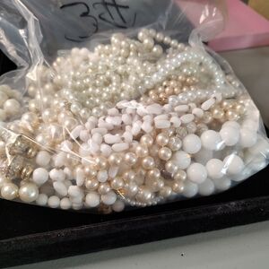 Classic Pearl Mix Necklace Set - White & Cream